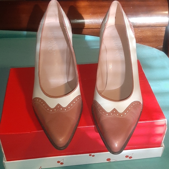 Franco Sarto Shoes - 3for100$ A beautiful pair Fraco Sarto pumps.